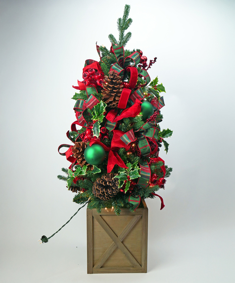 Cardinal Accent Permanent Tree - Multiple Sizes Available