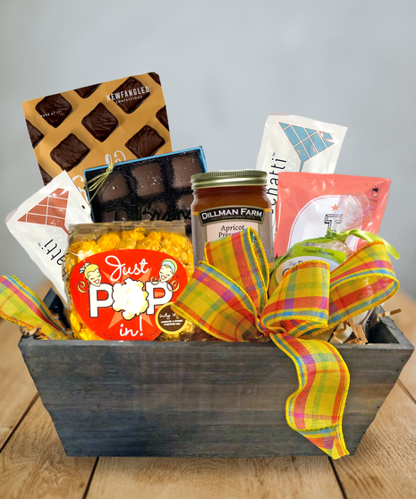 Order Gift baskets for couples american delivery